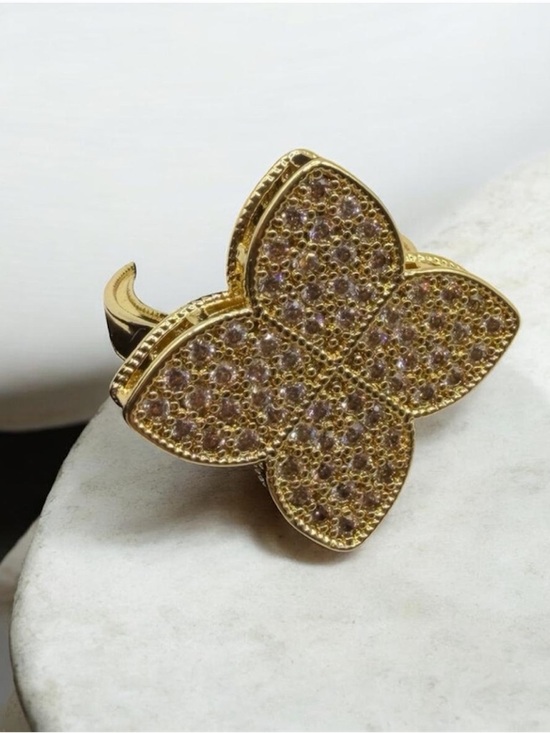 Jewelry - Princess Flower Adjustable Ring NWT